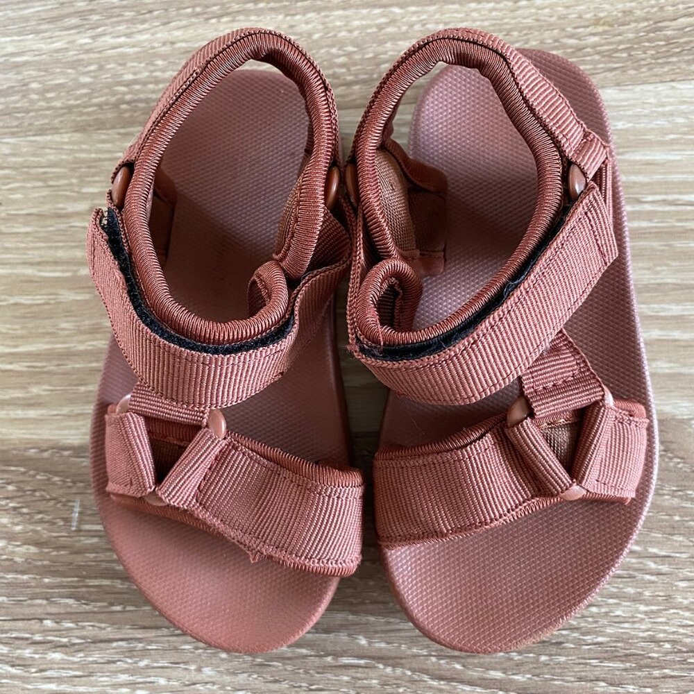 Rust Colored velcro sandals